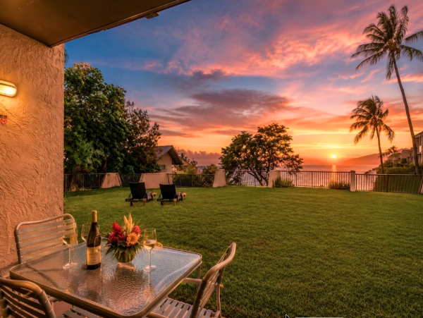 Luxury Maui Retreat in Kahana - Perfect for Large Groups